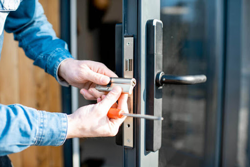 locksmith service available in Austin